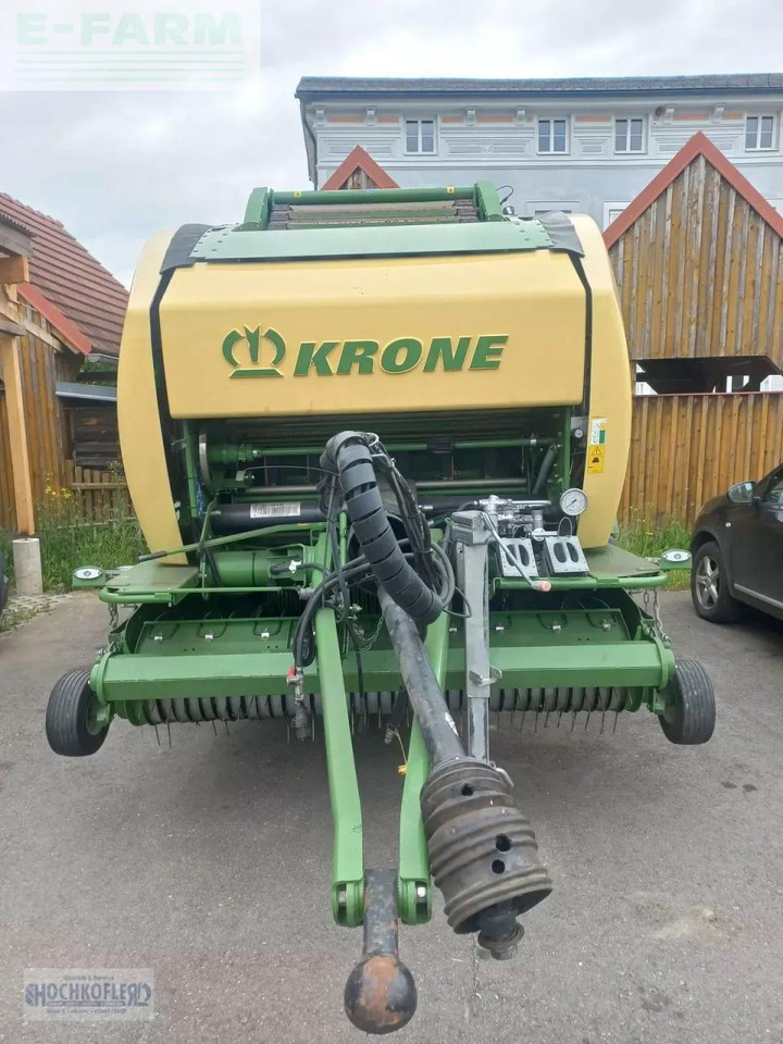 Krone cv 150 xc - Baler persegi: gambar 2 Krone cv 150 xc - Baler persegi: gambar 2