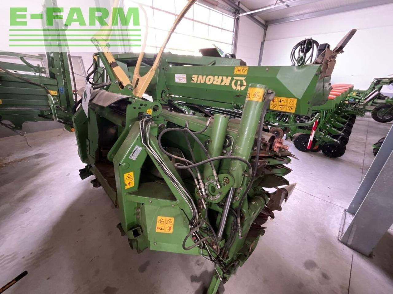 Krone easy collect 903 - Sundulan jagung: gambar 5 Krone easy collect 903 - Sundulan jagung: gambar 5