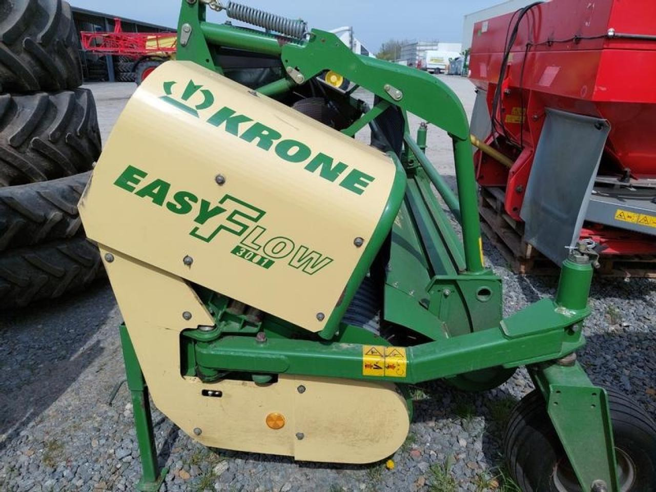 Krone easy flow 3001 - Lampiran pemanen pakan ternak: gambar 1 Krone easy flow 3001 - Lampiran pemanen pakan ternak: gambar 1