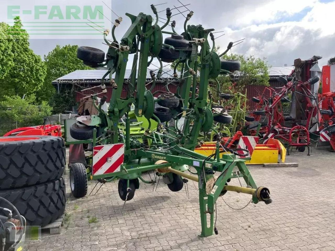 Krone kwt 11.22 - Tedder/ Menyapu: gambar 5 Krone kwt 11.22 - Tedder/ Menyapu: gambar 5