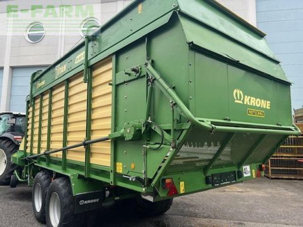 Krone titan r 48 gd - Trailer jungkit pertanian/ Tempat sampah: gambar 2 Krone titan r 48 gd - Trailer jungkit pertanian/ Tempat sampah: gambar 2