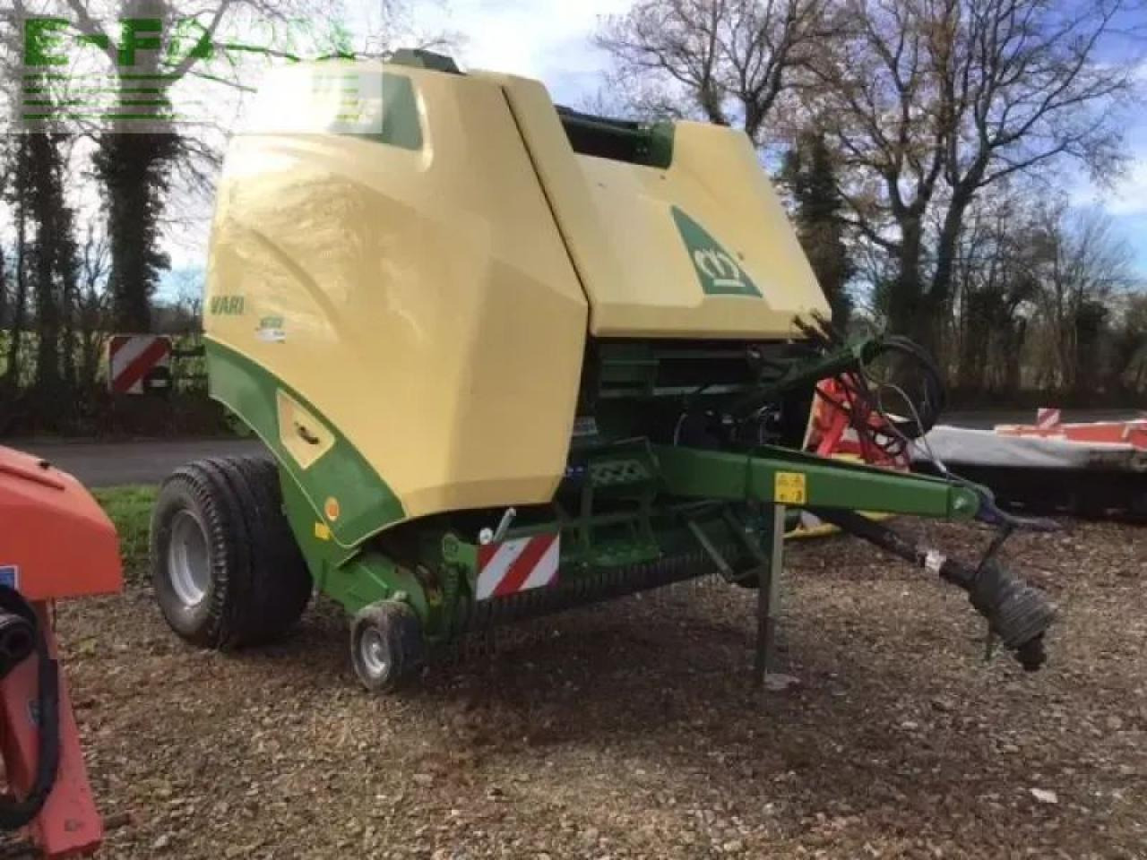 Krone varipack 165 xc - Baler persegi: gambar 1 Krone varipack 165 xc - Baler persegi: gambar 1