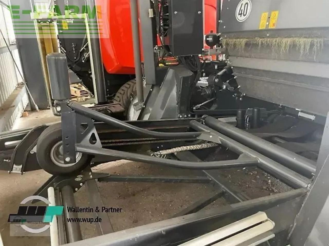 Kubota bv5200 sc14n flexiwrap - Baler persegi: gambar 5 Kubota bv5200 sc14n flexiwrap - Baler persegi: gambar 5