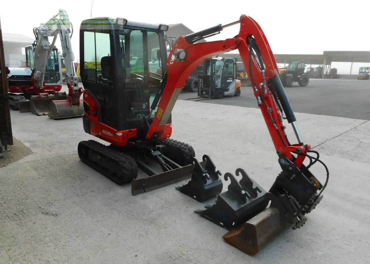 Kubota kx019-4 ( 1.855kg ) powertilt + hydr. sw - Ekskavator mini: gambar 5 Kubota kx019-4 ( 1.855kg ) powertilt + hydr. sw - Ekskavator mini: gambar 5