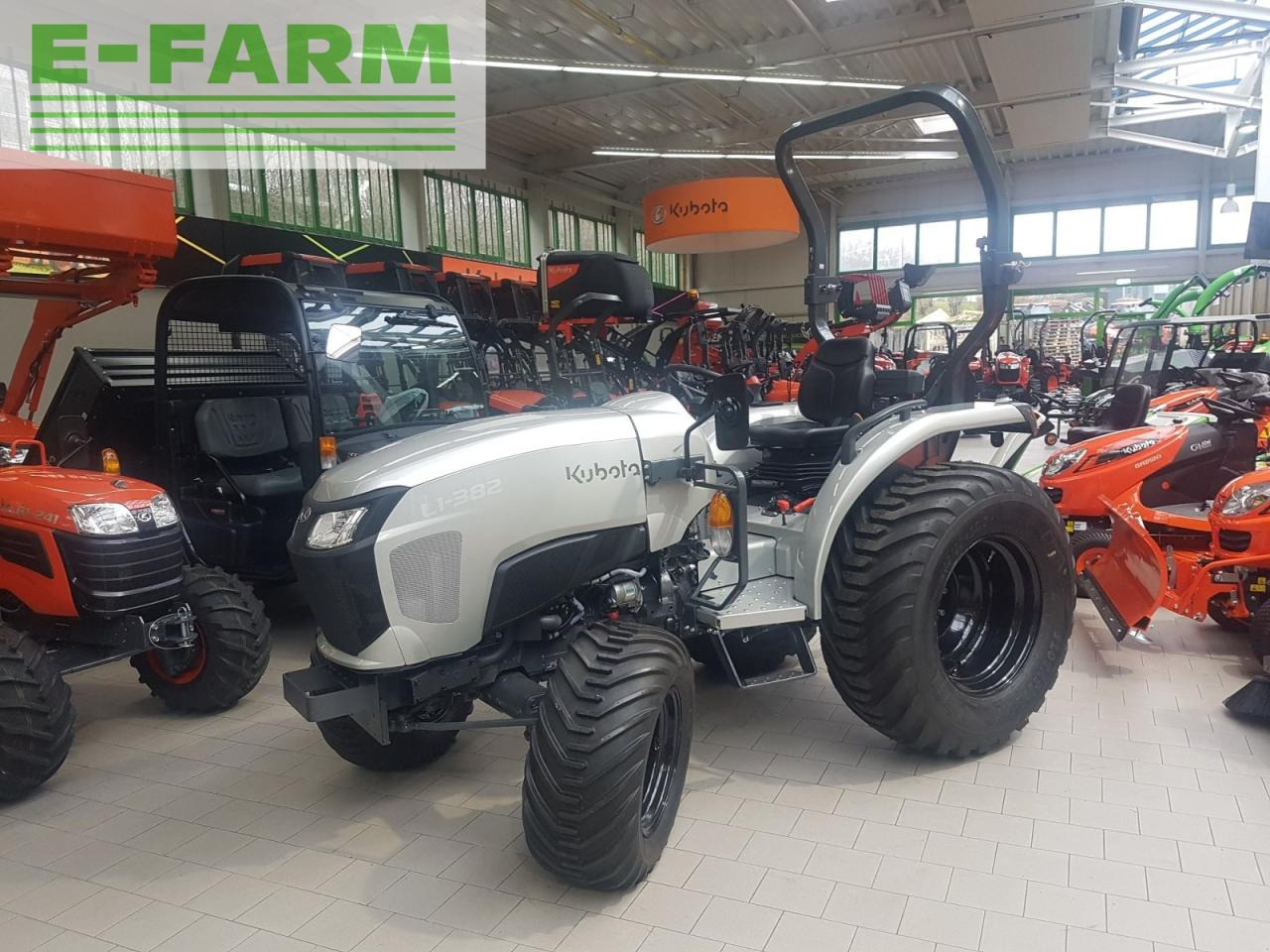 Kubota l1-382 ab 0,99% - Traktor: gambar 2 Kubota l1-382 ab 0,99% - Traktor: gambar 2
