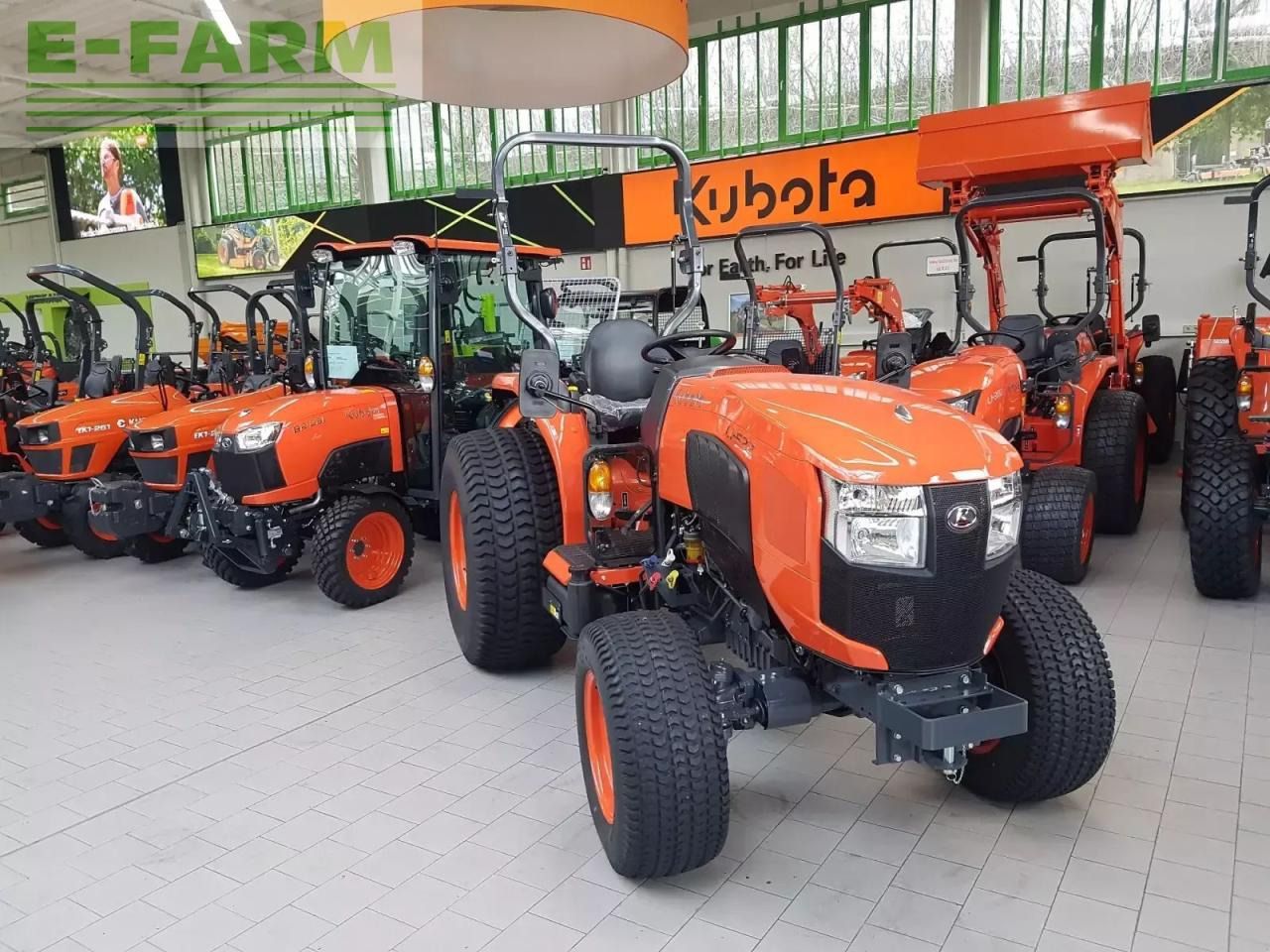 Kubota l1-522 - Traktor: gambar 2 Kubota l1-522 - Traktor: gambar 2