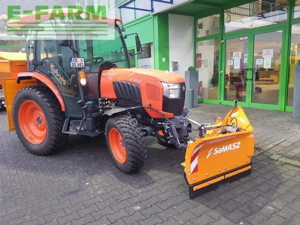 Kubota l2-452 - Traktor: gambar 4 Kubota l2-452 - Traktor: gambar 4