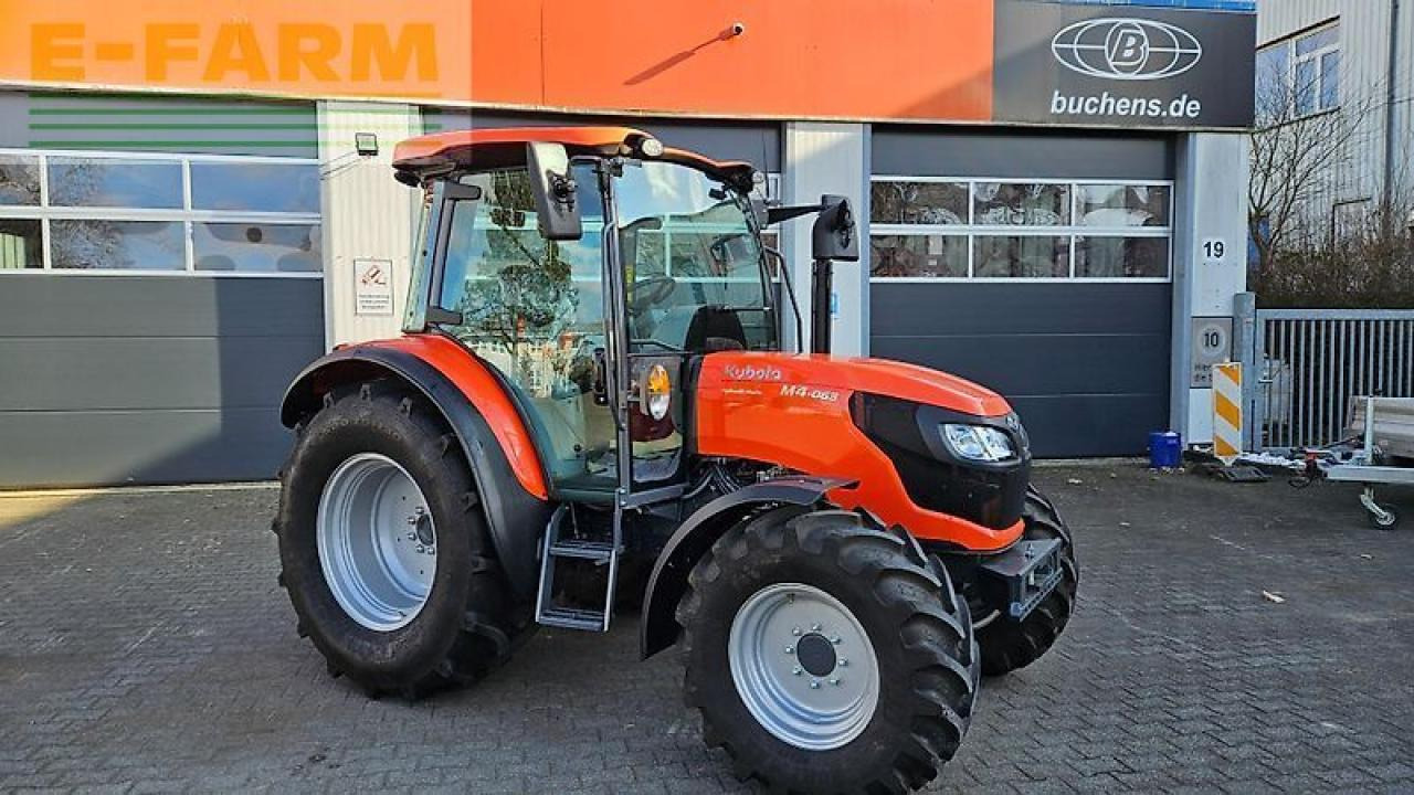 Kubota m4-063 cab - Traktor: gambar 2 Kubota m4-063 cab - Traktor: gambar 2