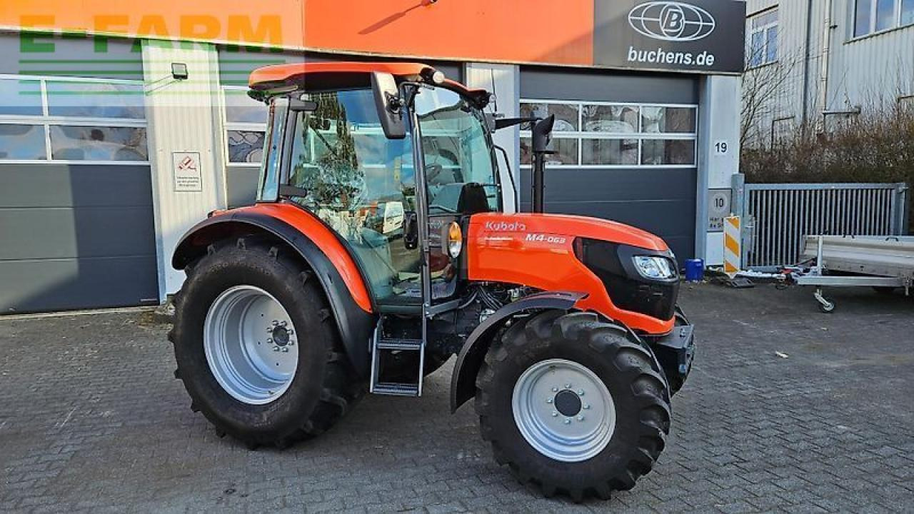 Kubota m4-063 cab - Traktor: gambar 1 Kubota m4-063 cab - Traktor: gambar 1