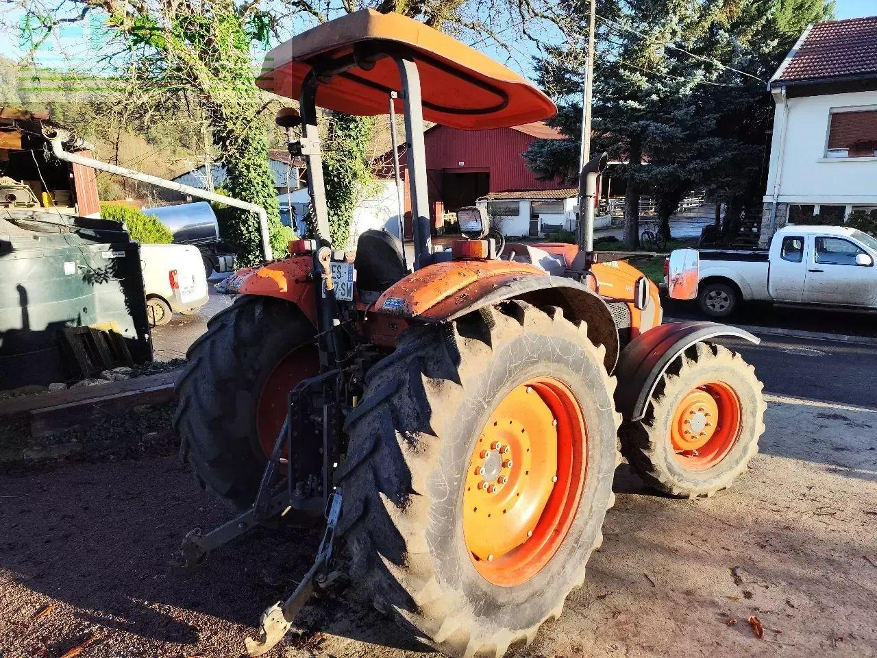 Kubota m5111 dth - Traktor: gambar 3 Kubota m5111 dth - Traktor: gambar 3