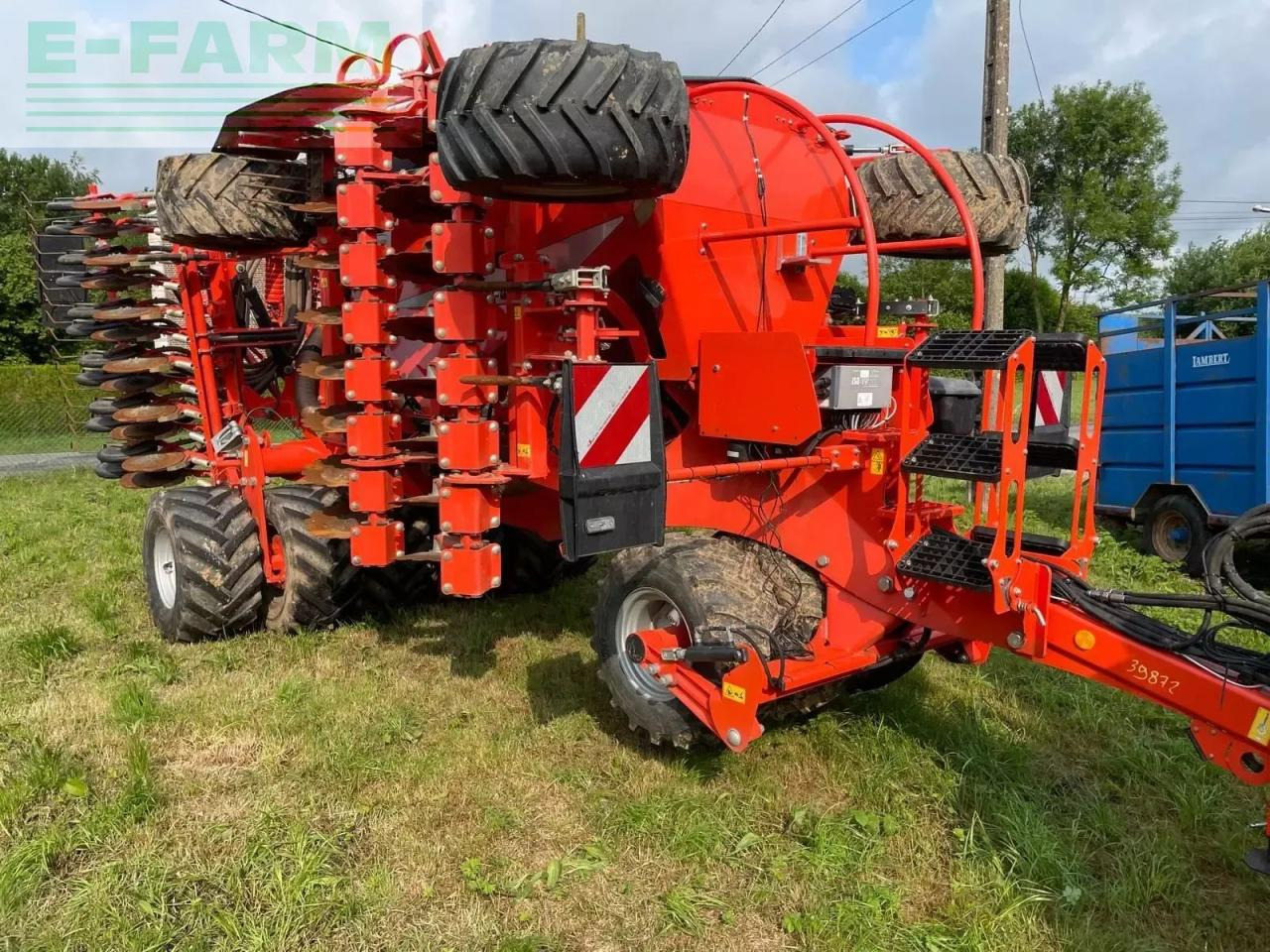 Kubota sc 1401 cf - Penabur presisi: gambar 1 Kubota sc 1401 cf - Penabur presisi: gambar 1