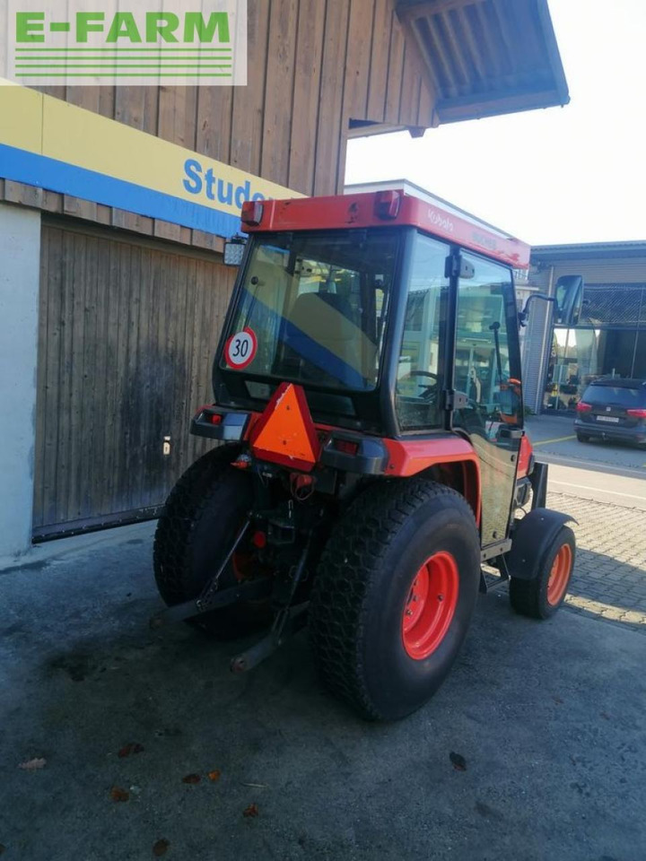 Kubota stv 32 - Traktor: gambar 3 Kubota stv 32 - Traktor: gambar 3