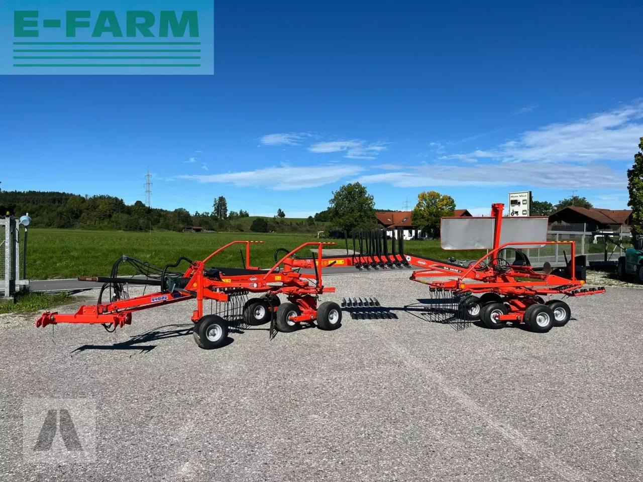 Kuhn ga 6632+ - Tedder/ Menyapu: gambar 1 Kuhn ga 6632+ - Tedder/ Menyapu: gambar 1