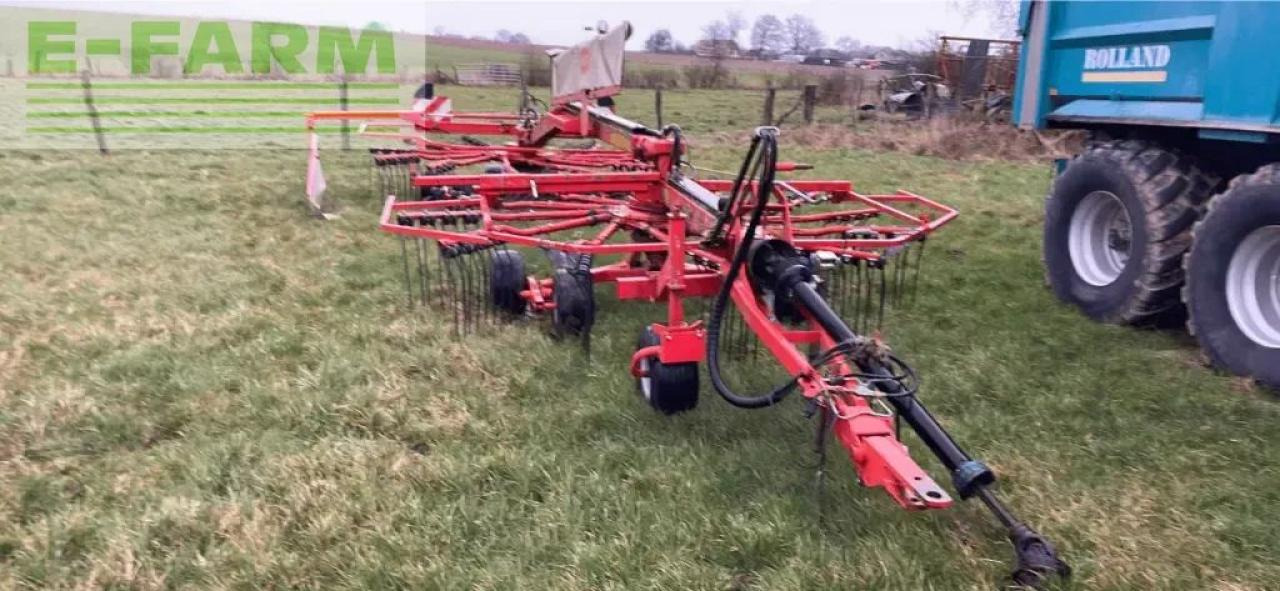 Kuhn ga 7932 - Tedder/ Menyapu: gambar 1 Kuhn ga 7932 - Tedder/ Menyapu: gambar 1