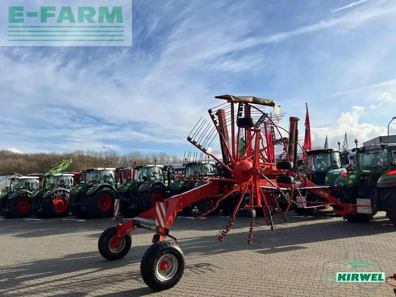 Kuhn ga 8030 - Tedder/ Menyapu: gambar 4 Kuhn ga 8030 - Tedder/ Menyapu: gambar 4