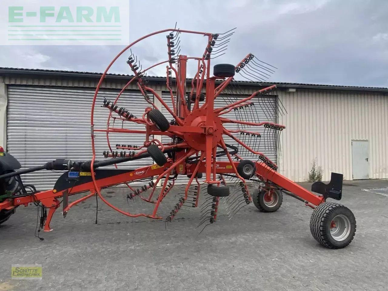 Kuhn ga 8731 - Tedder/ Menyapu: gambar 1 Kuhn ga 8731 - Tedder/ Menyapu: gambar 1