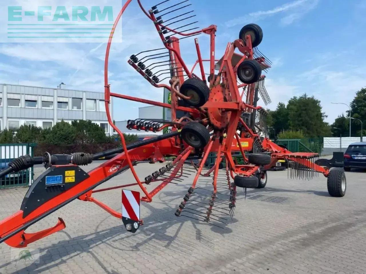 Kuhn ga 9030 - Tedder/ Menyapu: gambar 3 Kuhn ga 9030 - Tedder/ Menyapu: gambar 3