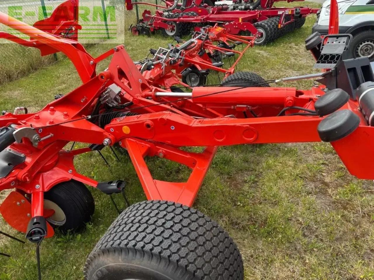 Kuhn gf 10812 t - Tedder/ Menyapu: gambar 4 Kuhn gf 10812 t - Tedder/ Menyapu: gambar 4