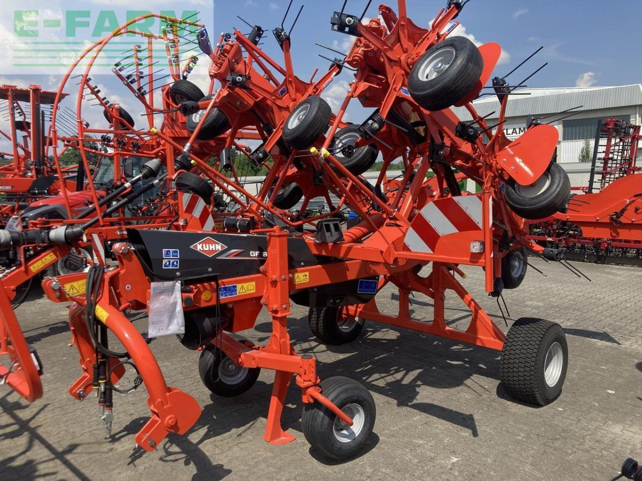 Kuhn gf 8703 t - Tedder/ Menyapu: gambar 1 Kuhn gf 8703 t - Tedder/ Menyapu: gambar 1