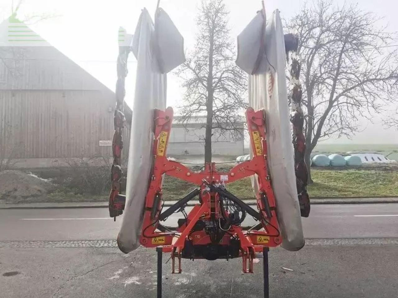 Kuhn gmd 8730-ff mähkombination - Mesin pemotong padang rumput: gambar 1 Kuhn gmd 8730-ff mähkombination - Mesin pemotong padang rumput: gambar 1