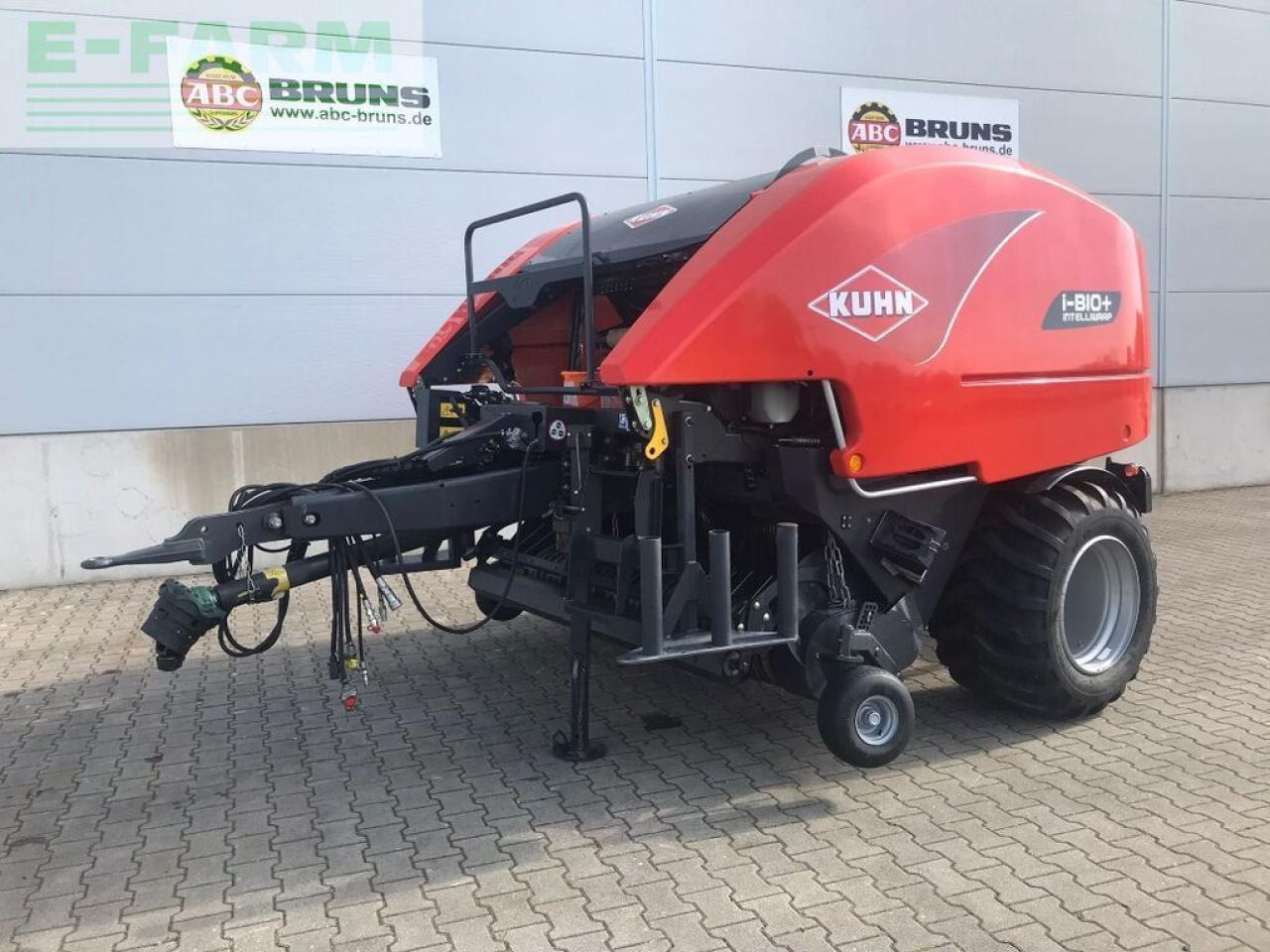 Kuhn i-bio+ oc 23 - Baler persegi: gambar 1 Kuhn i-bio+ oc 23 - Baler persegi: gambar 1