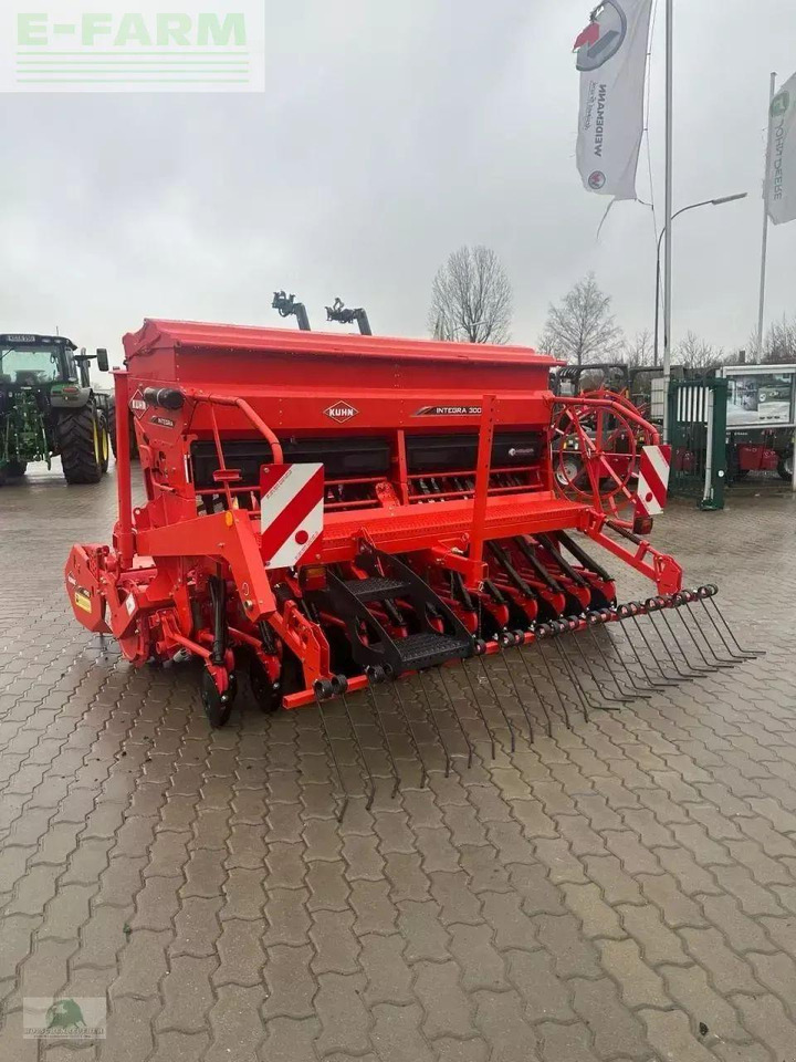 Kuhn integra 3003 24sd + hrb303d - Bor benih: gambar 4 Kuhn integra 3003 24sd + hrb303d - Bor benih: gambar 4