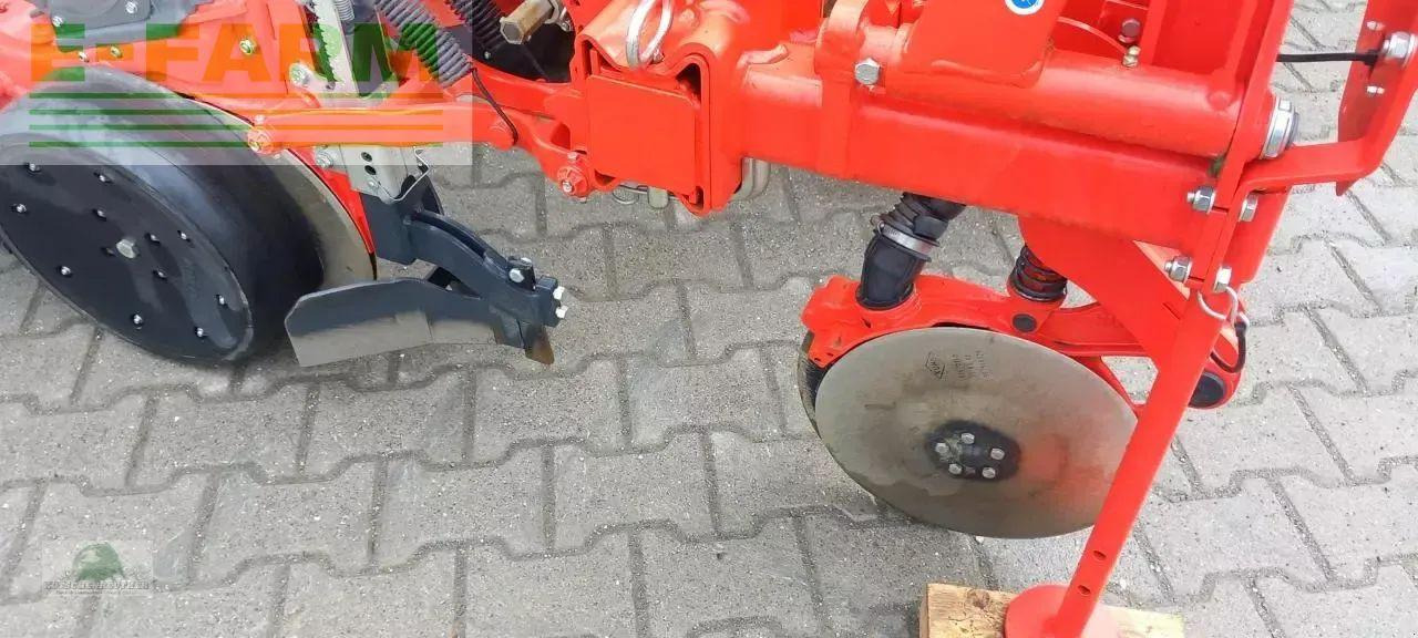 Kuhn kosma td mais - Penabur presisi: gambar 5 Kuhn kosma td mais - Penabur presisi: gambar 5