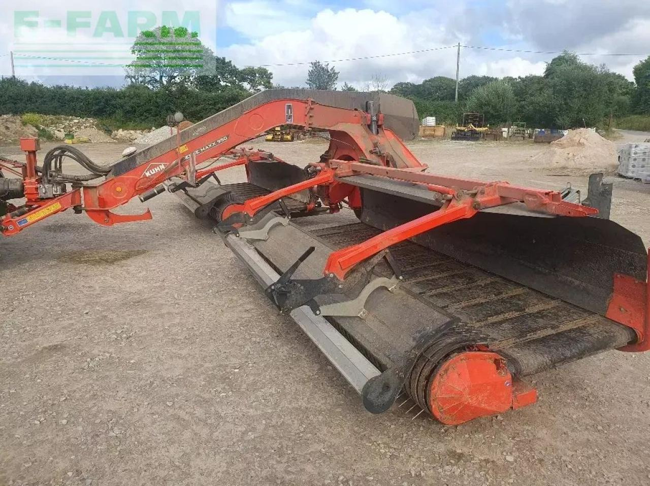 Kuhn merge maxx 950 - Tedder/ Menyapu: gambar 2 Kuhn merge maxx 950 - Tedder/ Menyapu: gambar 2