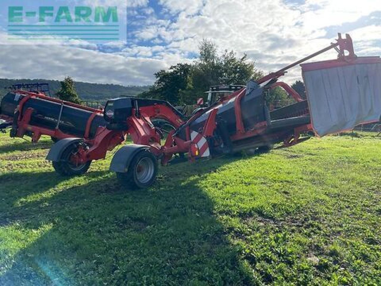 Kuhn merge maxx 950 - Tedder/ Menyapu: gambar 2 Kuhn merge maxx 950 - Tedder/ Menyapu: gambar 2