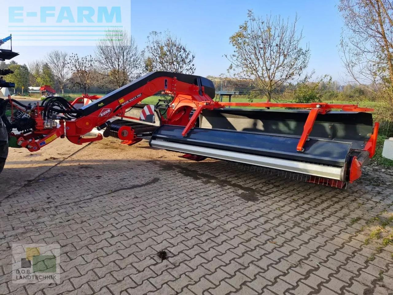 Kuhn merge maxx 950 bandschwader - Tedder/ Menyapu: gambar 2 Kuhn merge maxx 950 bandschwader - Tedder/ Menyapu: gambar 2
