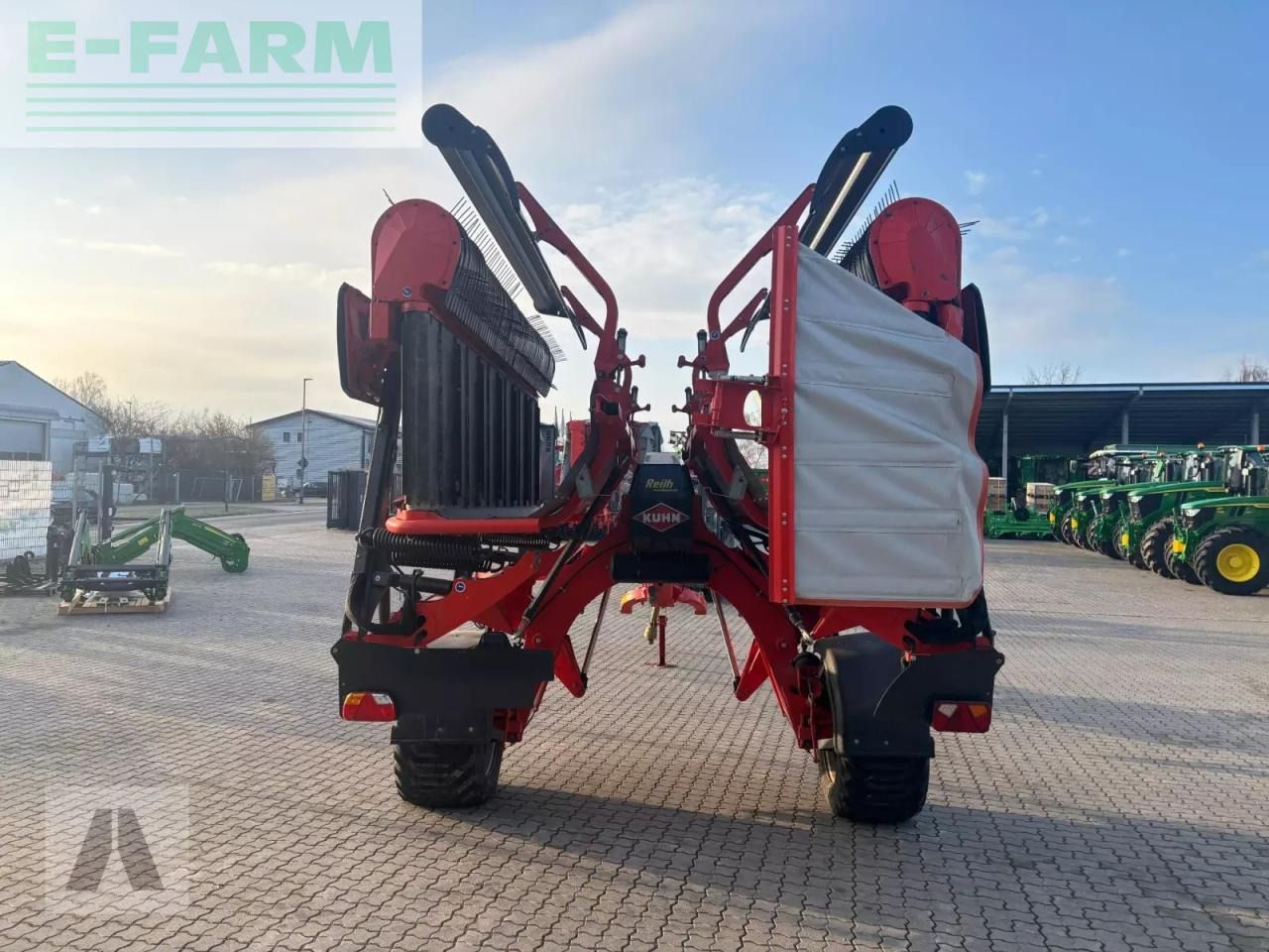 Kuhn merge maxx 950 bandschwader - Tedder/ Menyapu: gambar 5 Kuhn merge maxx 950 bandschwader - Tedder/ Menyapu: gambar 5