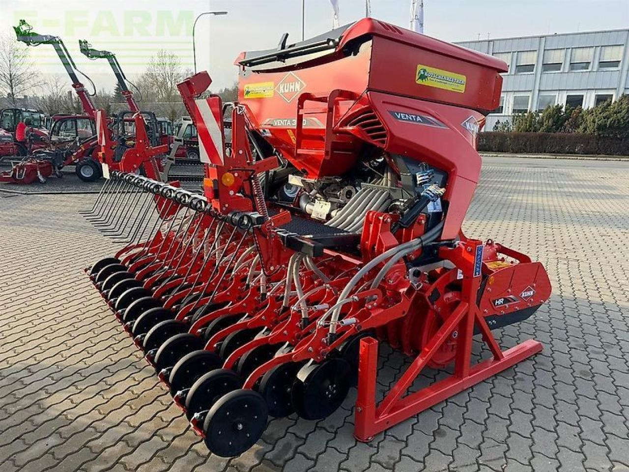 Kuhn venta 1500 liter + hr3030 - Bor benih: gambar 1 Kuhn venta 1500 liter + hr3030 - Bor benih: gambar 1
