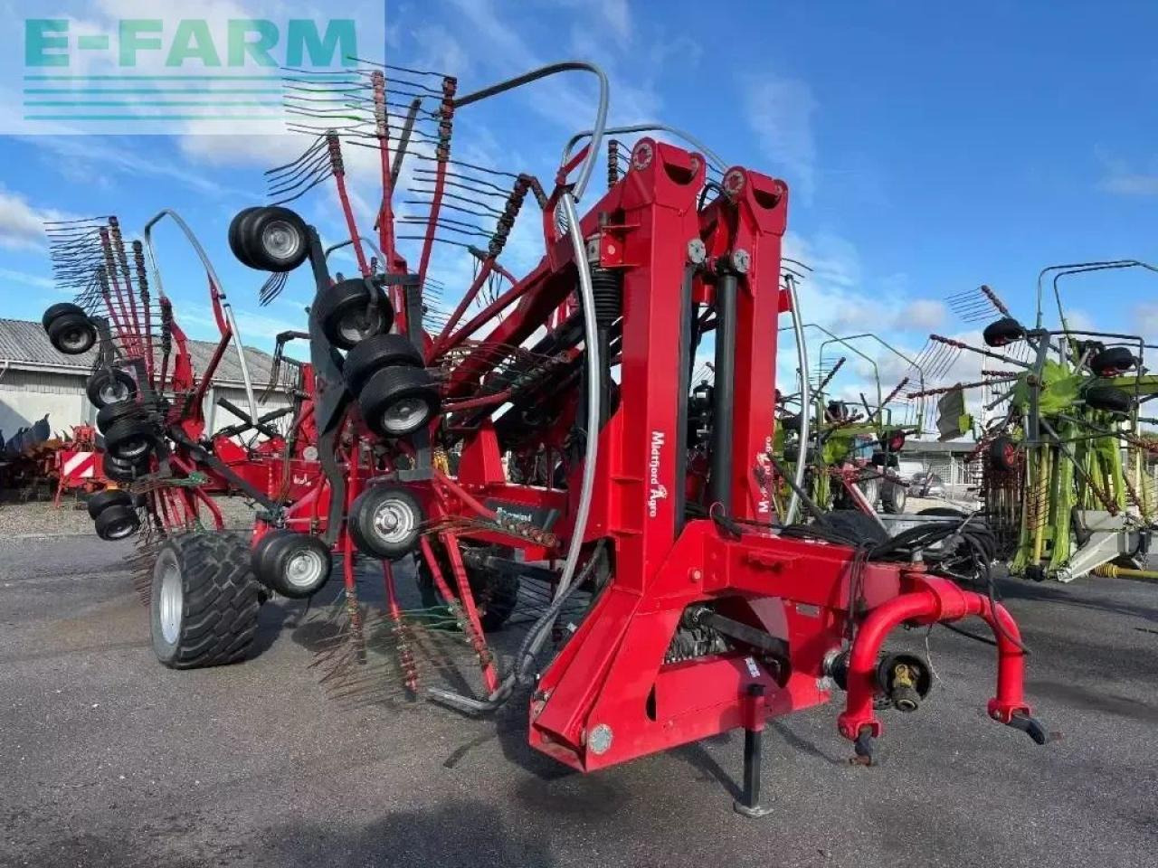 Kverneland 97150c - Tedder/ Menyapu: gambar 2 Kverneland 97150c - Tedder/ Menyapu: gambar 2