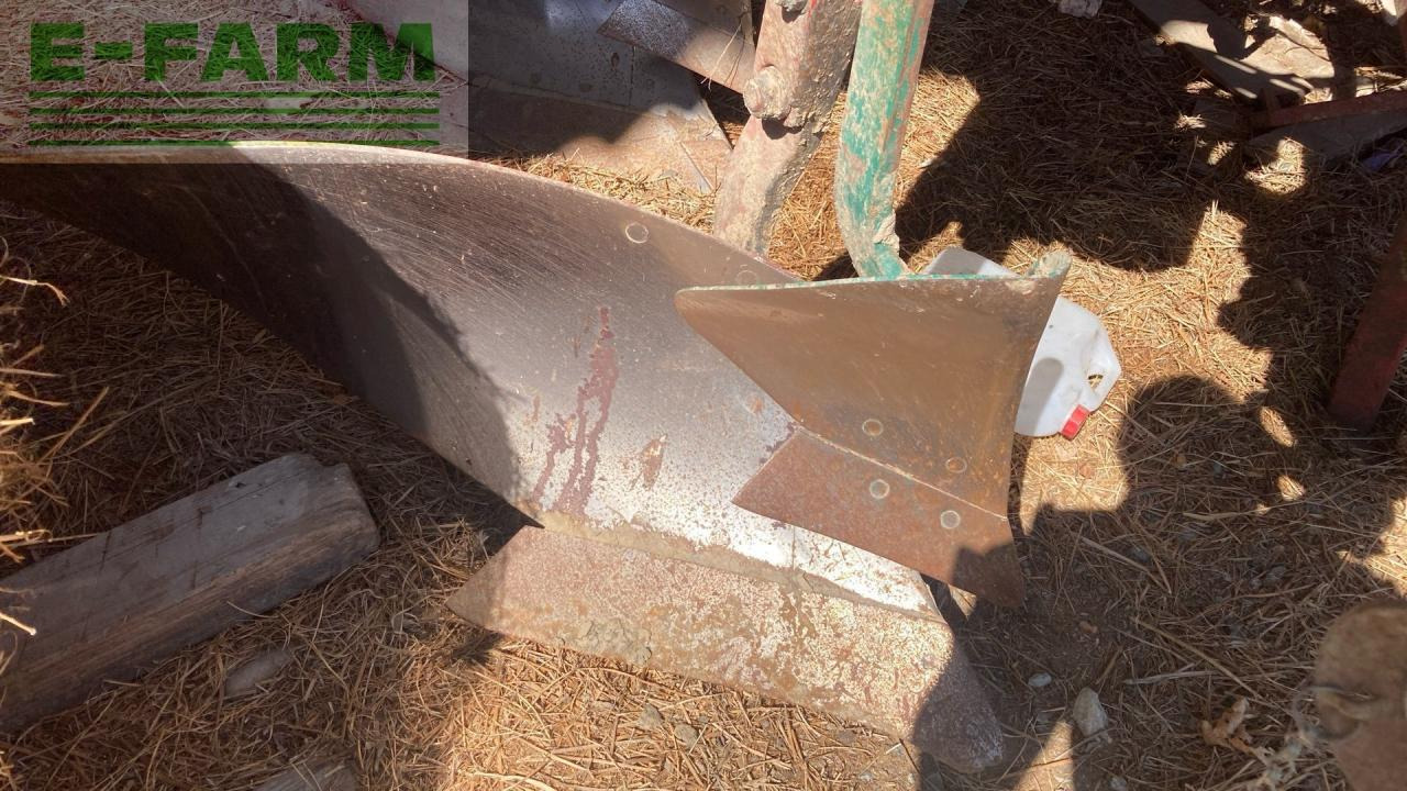 Kverneland LB 100 - Bajak: gambar 3 Kverneland LB 100 - Bajak: gambar 3