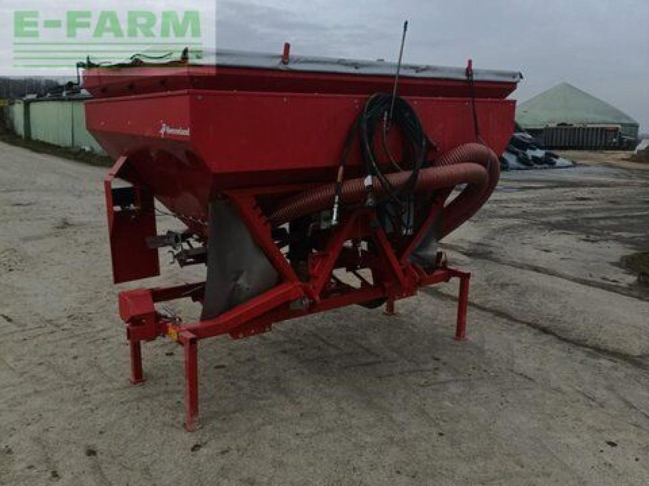 Kverneland df 1 fronttank - Bor benih: gambar 4 Kverneland df 1 fronttank - Bor benih: gambar 4