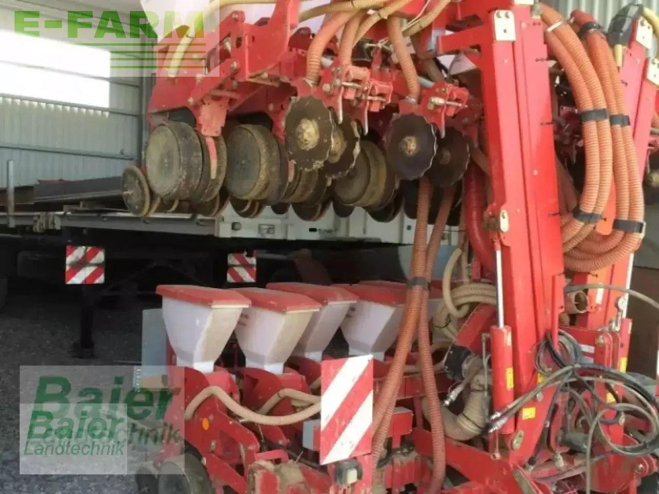 Kverneland flexcard - Penabur presisi: gambar 2 Kverneland flexcard - Penabur presisi: gambar 2