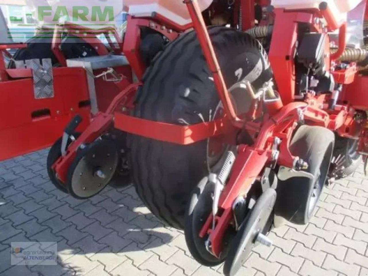 Kverneland optima tf profi sx - Penabur presisi: gambar 5 Kverneland optima tf profi sx - Penabur presisi: gambar 5