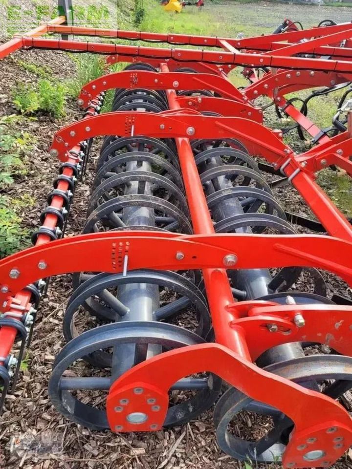 Kverneland turbo 4000f - Petani: gambar 4 Kverneland turbo 4000f - Petani: gambar 4