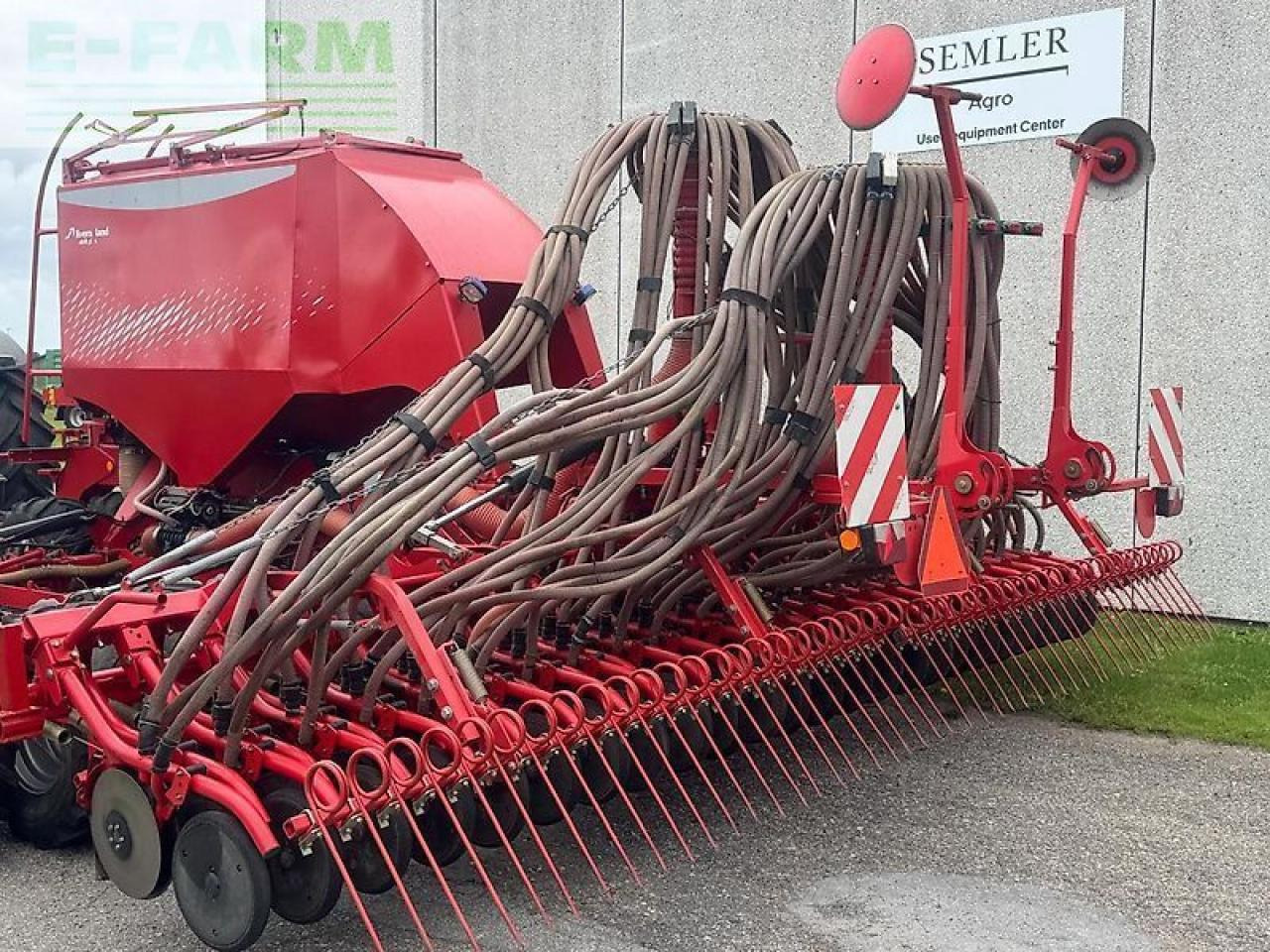 Bor benih Kverneland u drill 600: gambar 15 Bor benih Kverneland u drill 600: gambar 15