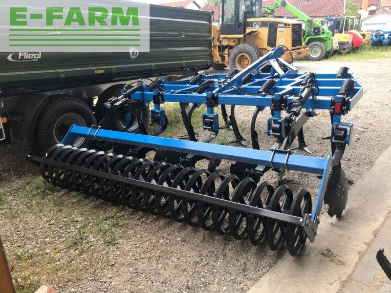 Lemken Flügelschargrubber 3,2m mit Dachringwalze hydr Tiefeneinstellung - Petani: gambar 3 Lemken Flügelschargrubber 3,2m mit Dachringwalze hydr Tiefeneinstellung - Petani: gambar 3