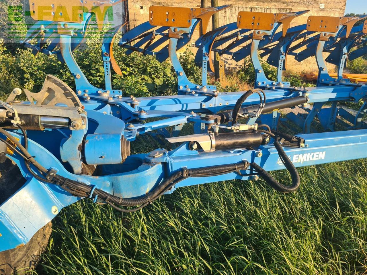 Lemken diamant 16 v 7+1 - Bajak: gambar 2 Lemken diamant 16 v 7+1 - Bajak: gambar 2