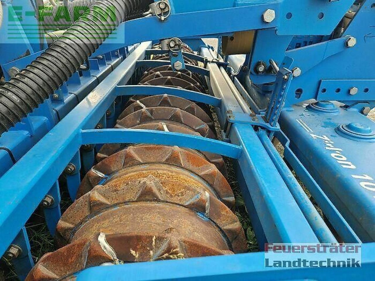 Lemken zirkon 10/300 - Mesin pengolahan tanah: gambar 4 Lemken zirkon 10/300 - Mesin pengolahan tanah: gambar 4