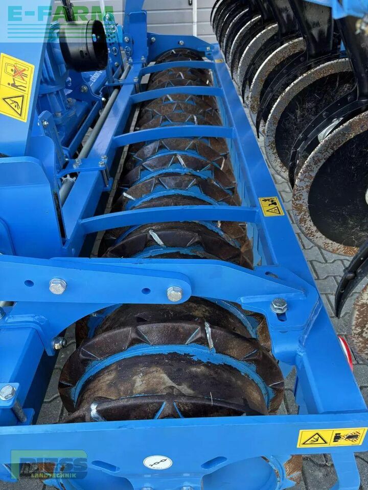 Lemken zirkon 8/300 + saphir 10 isobus - Mesin pengolahan tanah: gambar 5 Lemken zirkon 8/300 + saphir 10 isobus - Mesin pengolahan tanah: gambar 5