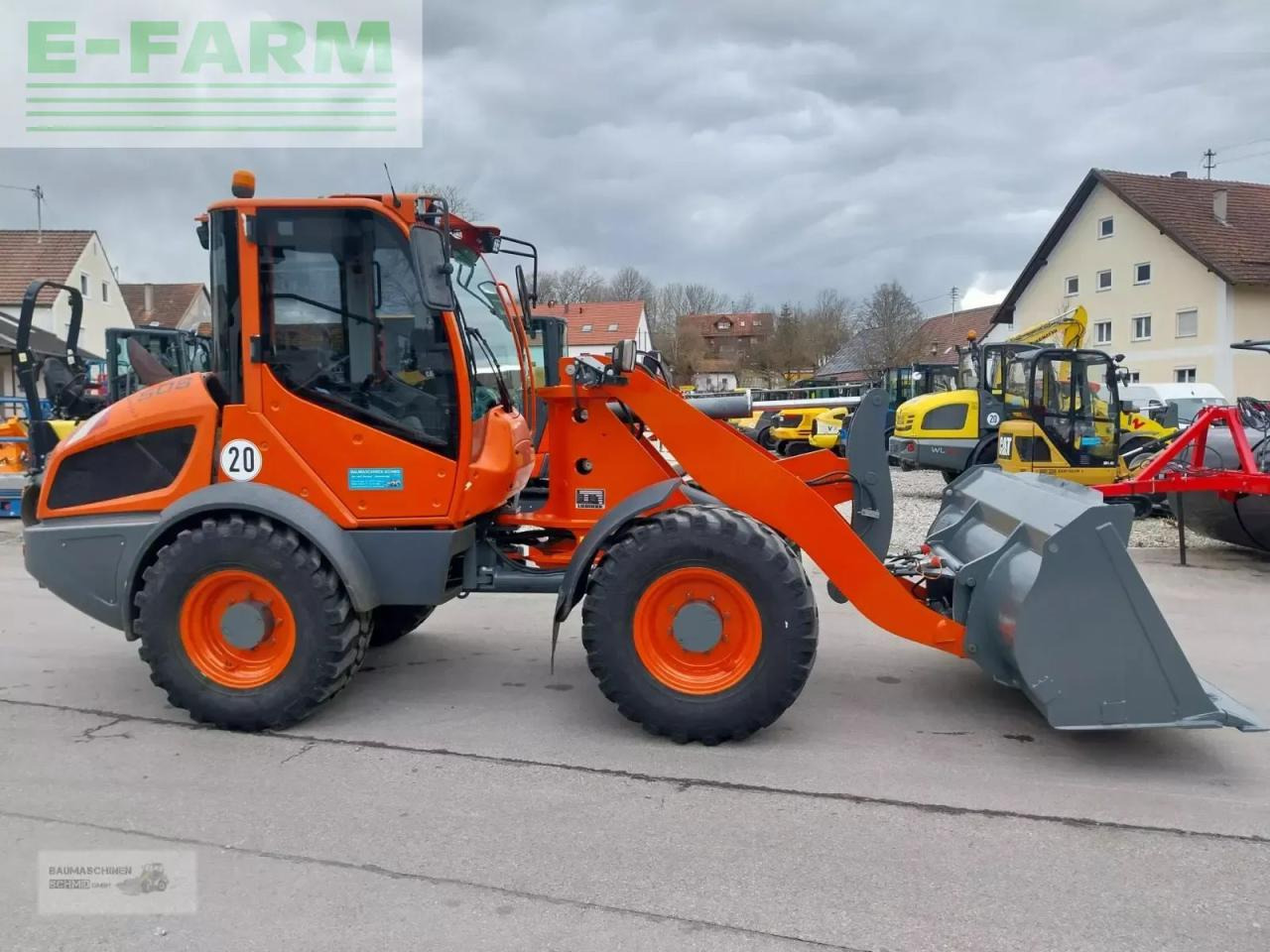 Liebherr 508 - Ekskavator mini: gambar 3 Liebherr 508 - Ekskavator mini: gambar 3