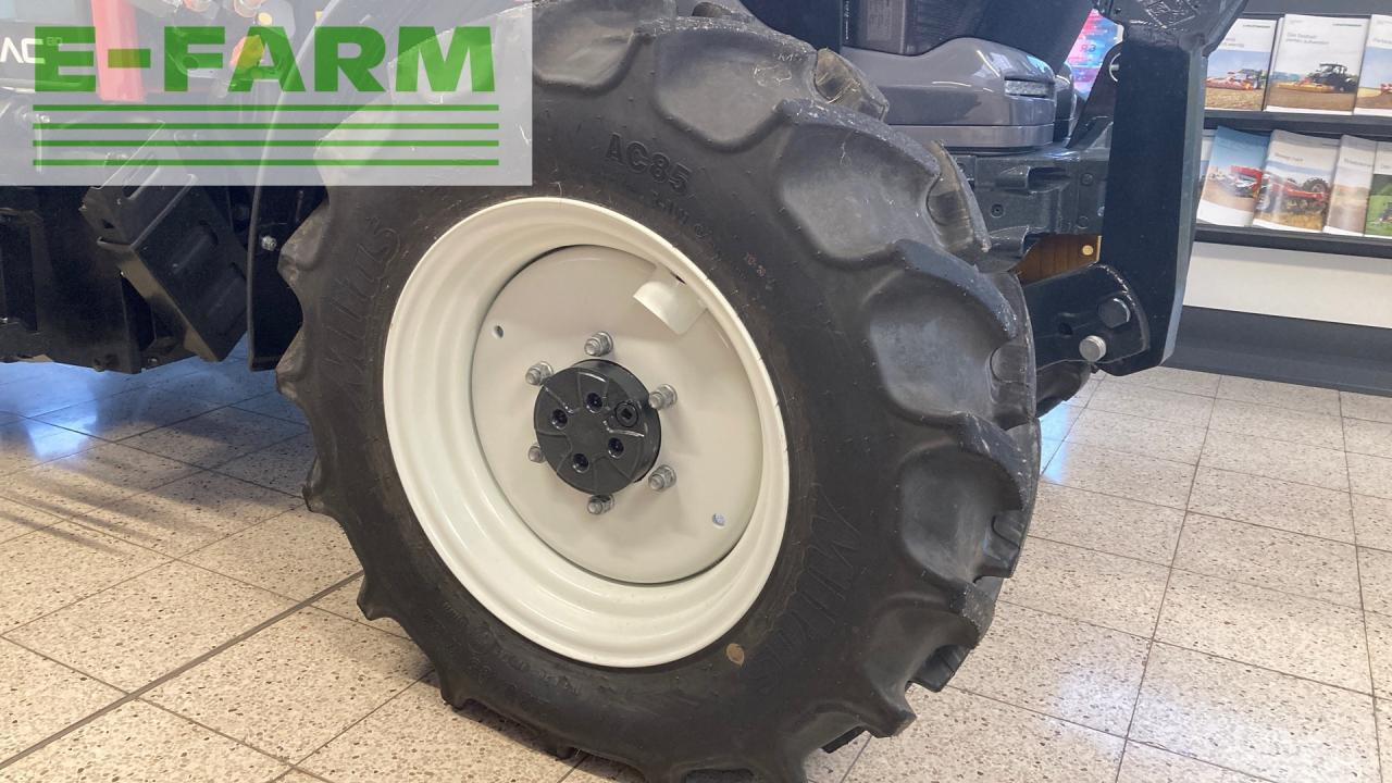 Traktor Lindner Lintrac 80: gambar 10 Traktor Lindner Lintrac 80: gambar 10