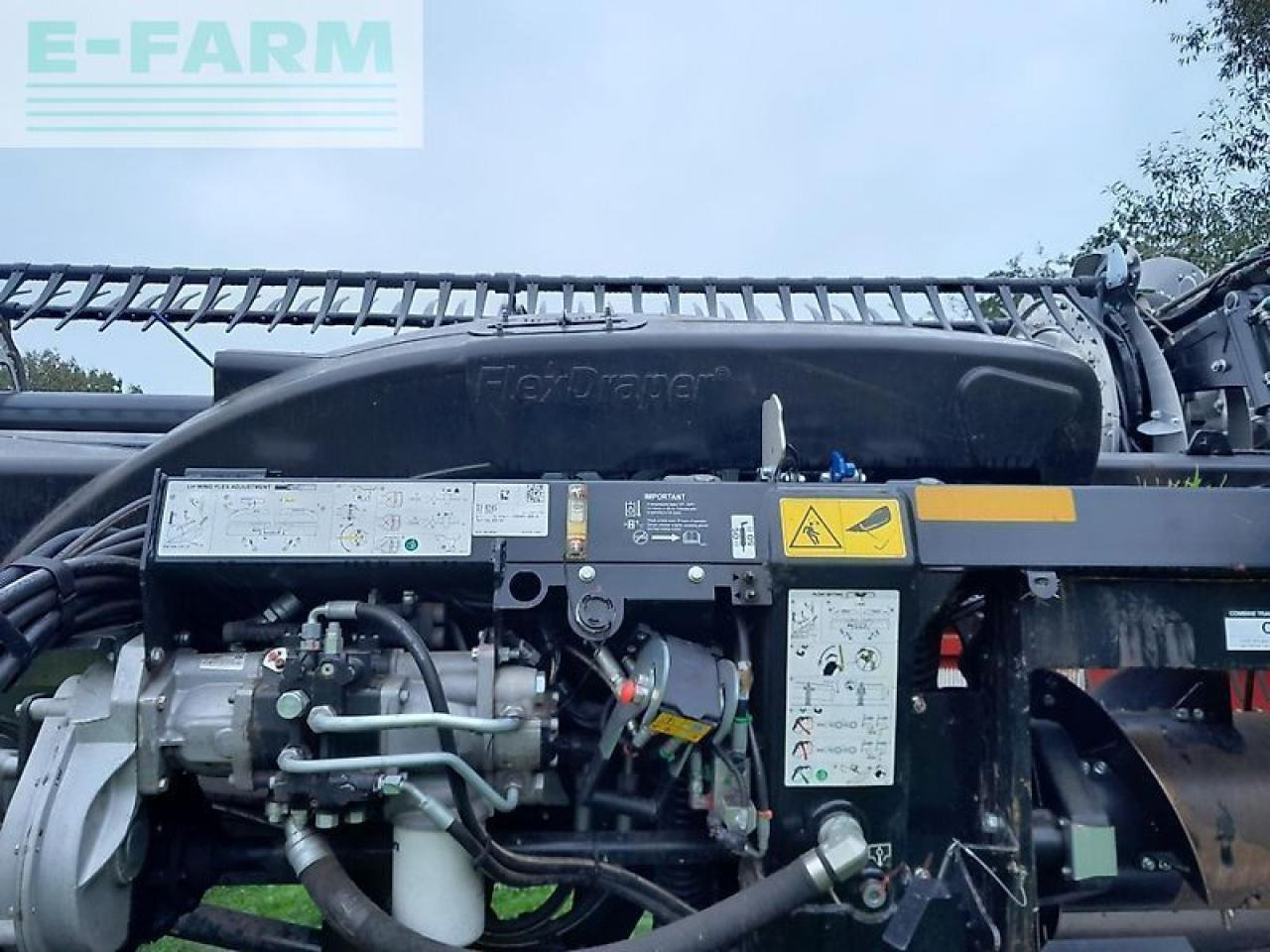 MacDon fd 235 flexdraper - 10,6m / adapter case - Lampiran pemanen pakan ternak: gambar 4 MacDon fd 235 flexdraper - 10,6m / adapter case - Lampiran pemanen pakan ternak: gambar 4