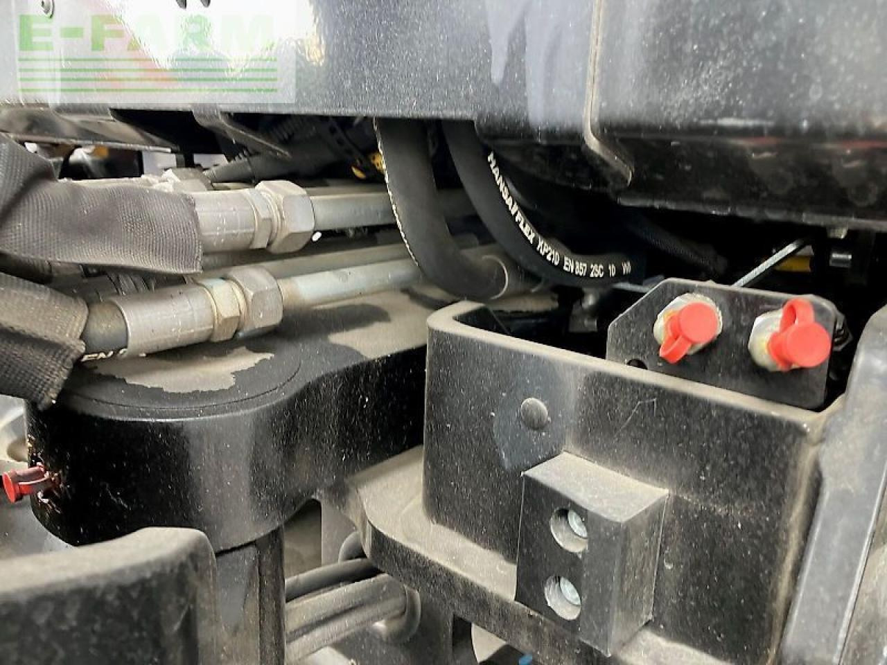 Pemuat ringkas Manitou mla 3-25: gambar 11