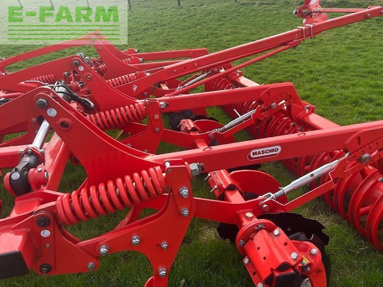 Maschio terremoto 3 400p - Petani: gambar 4 Maschio terremoto 3 400p - Petani: gambar 4