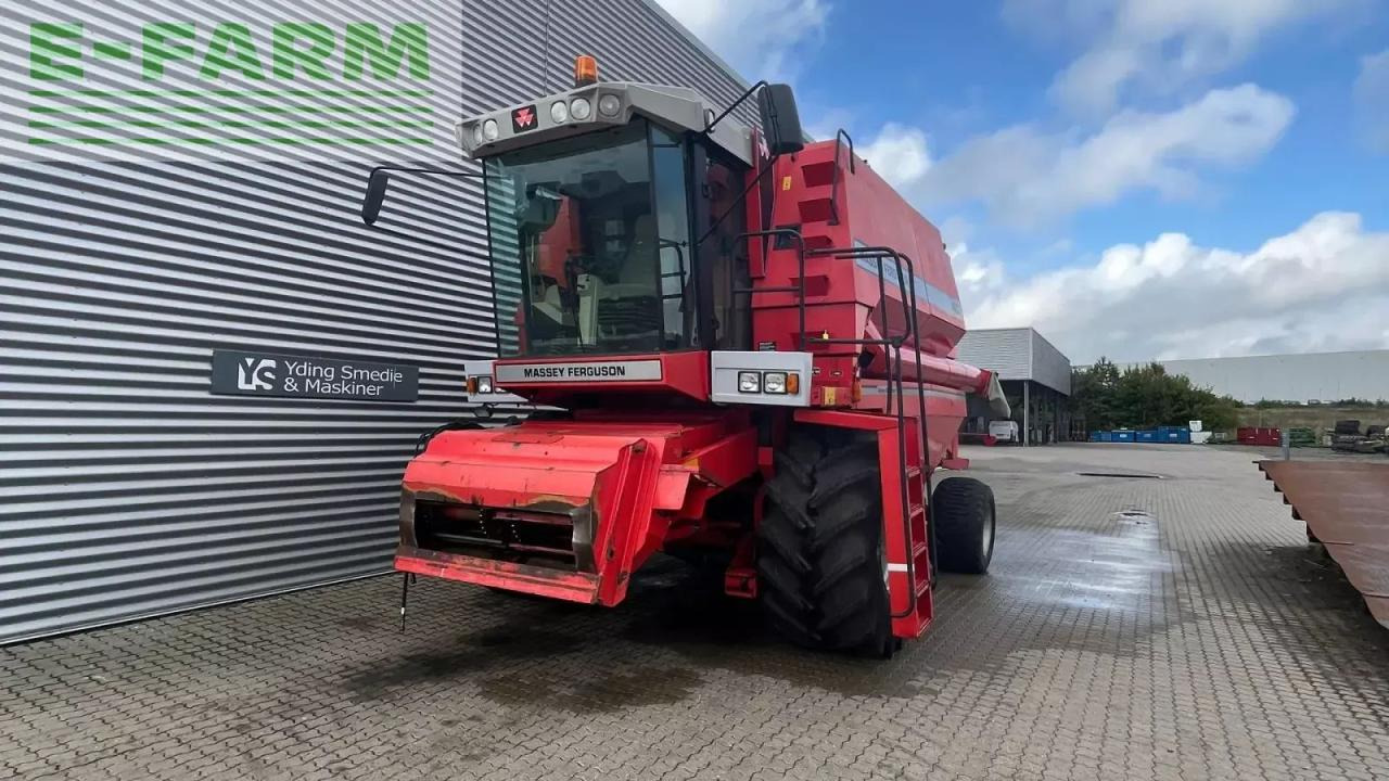 Massey Ferguson 40 - Pemanen gabungan: gambar 2 Massey Ferguson 40 - Pemanen gabungan: gambar 2