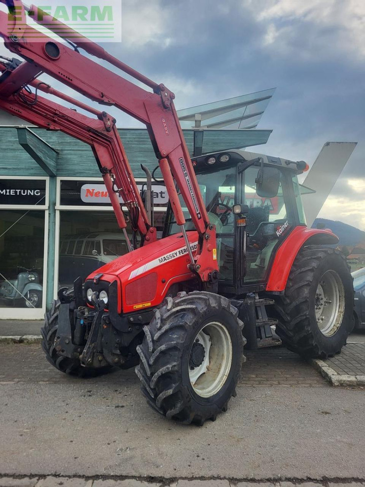 Massey Ferguson 6445-4 dynashift plus - Traktor: gambar 1 Massey Ferguson 6445-4 dynashift plus - Traktor: gambar 1